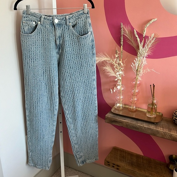 Maniere de Voir Textured Denim Mom Jeans with Matching Jacket - Size UK 8 US 4 - Picture 5 of 13